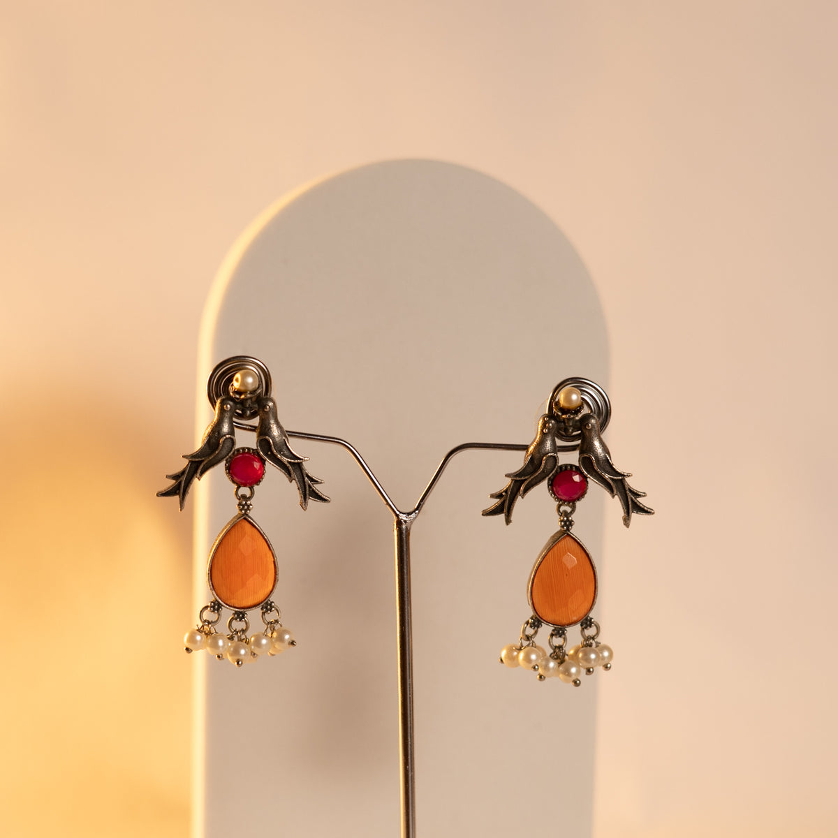 VINASHI FAUX SILVER BIJOUX PREMIUM AND EXCLUSIVE SEMI HANDMADE NECKLACE WITH EARRINGS NL215