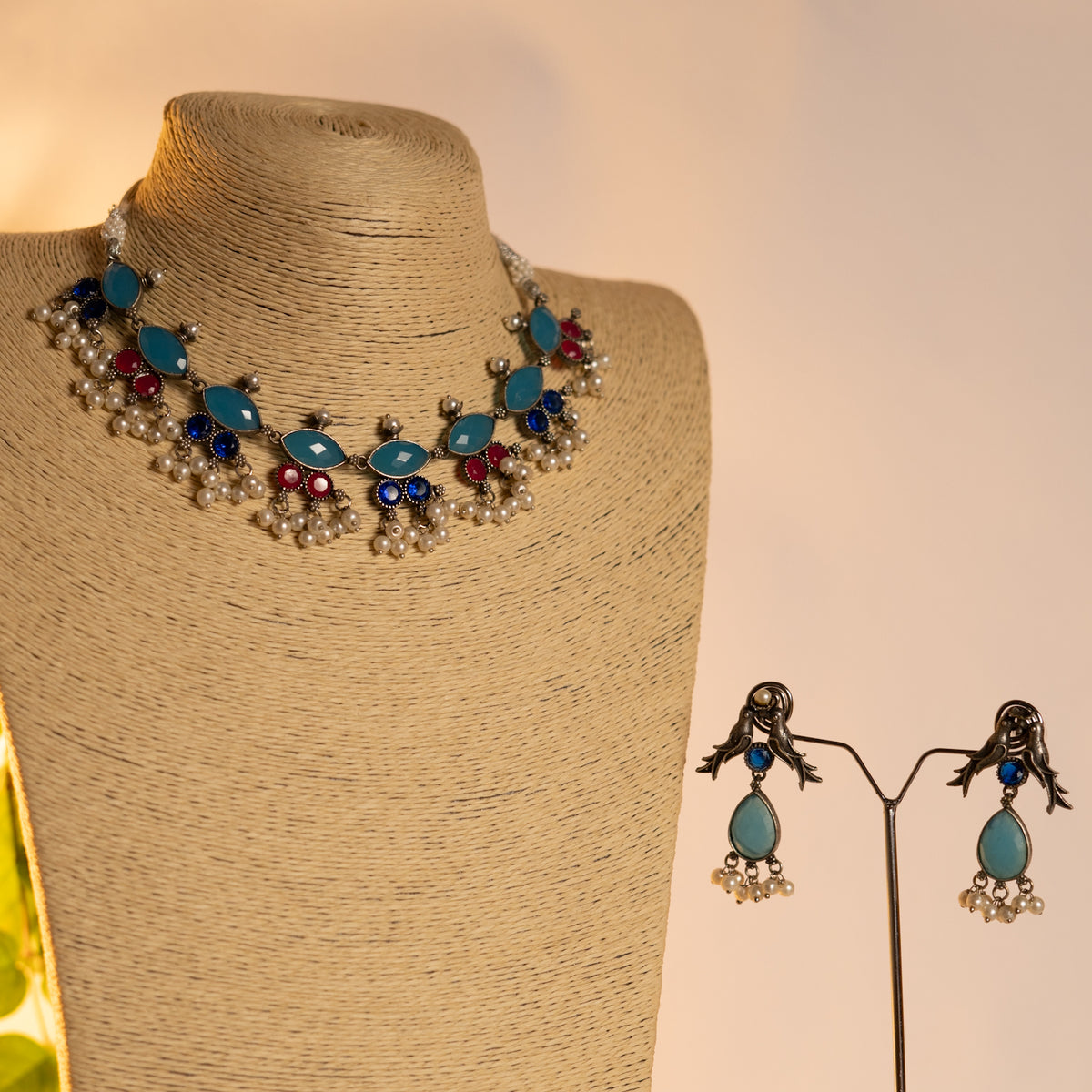 VINASHI FAUX SILVER BIJOUX PREMIUM AND EXCLUSIVE SEMI HANDMADE NECKLACE WITH EARRINGS NL215