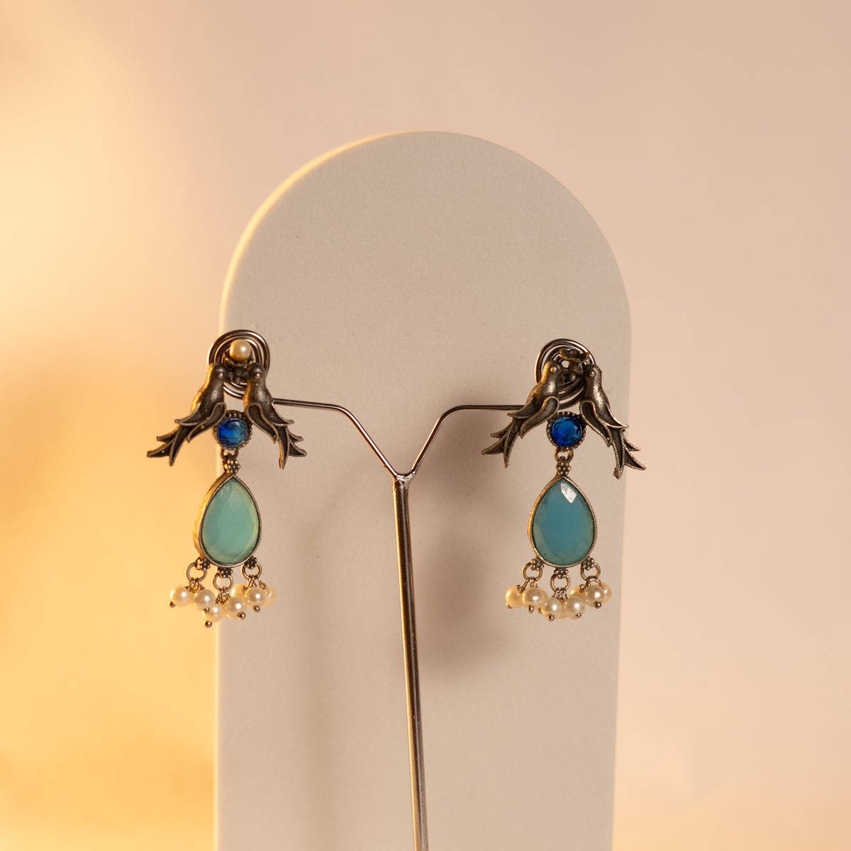 VINASHI FAUX SILVER BIJOUX PREMIUM AND EXCLUSIVE SEMI HANDMADE NECKLACE WITH EARRINGS NL215