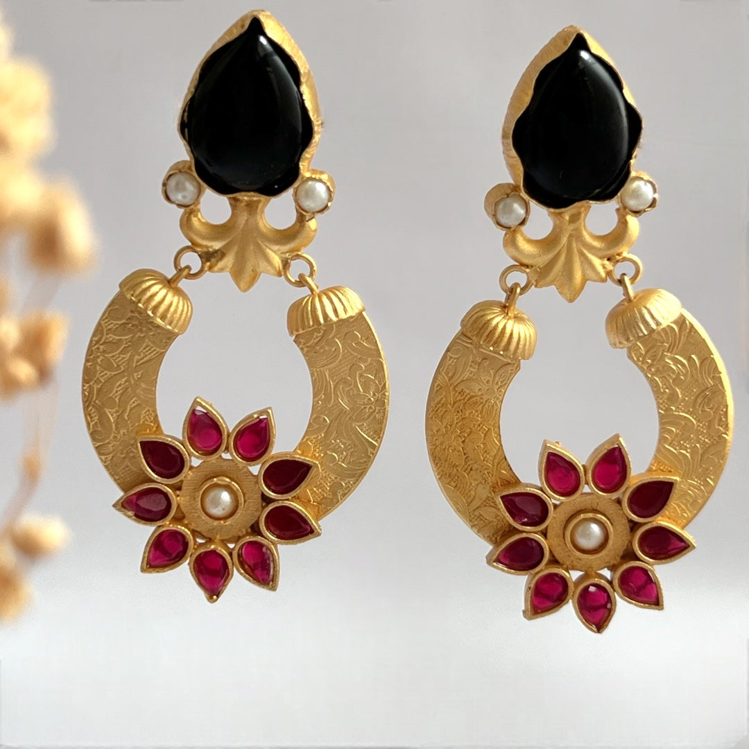 DIANA HANDMADE GOLD TONED EARRINGS- ER111