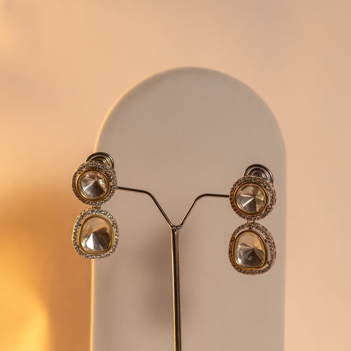 SIRENE PEARL MONALISA STONE AND AD STONE MALA WITH EARRINGS ML14