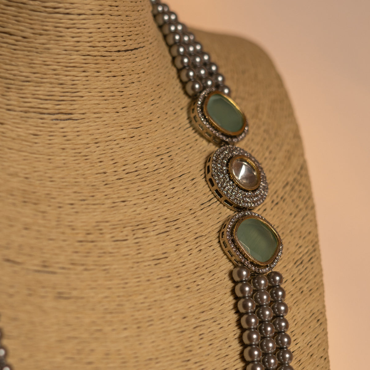 SIRENE PEARL MONALISA STONE AND AD STONE MALA WITH EARRINGS ML14