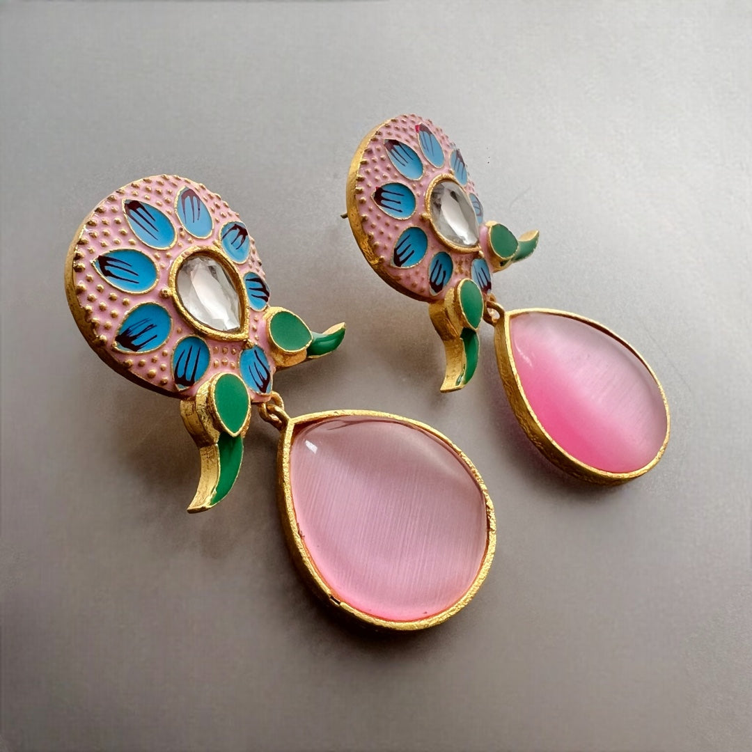 TAPTHI SEMI HANDMADE GOLDTONED  MONOLISA GOLD-TONED EARRING -ER124