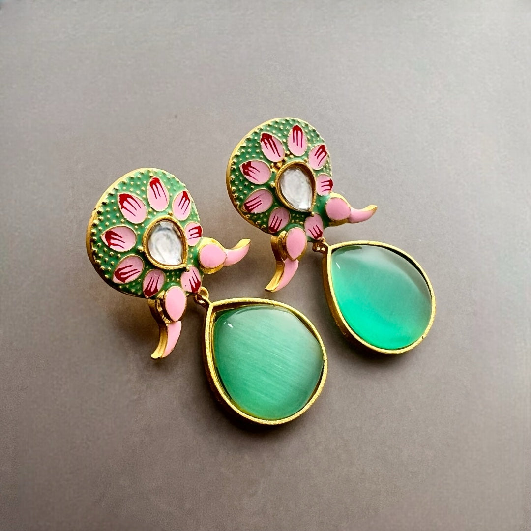 TAPTHI SEMI HANDMADE GOLDTONED  MONOLISA GOLD-TONED EARRING -ER124