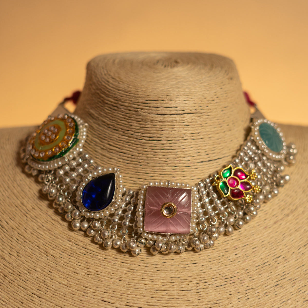 DHAKSHIKA FAUX SILVER MONALISA AND LAC SEMI HANDMADE NECKLACE WITH EARRINGS NL125