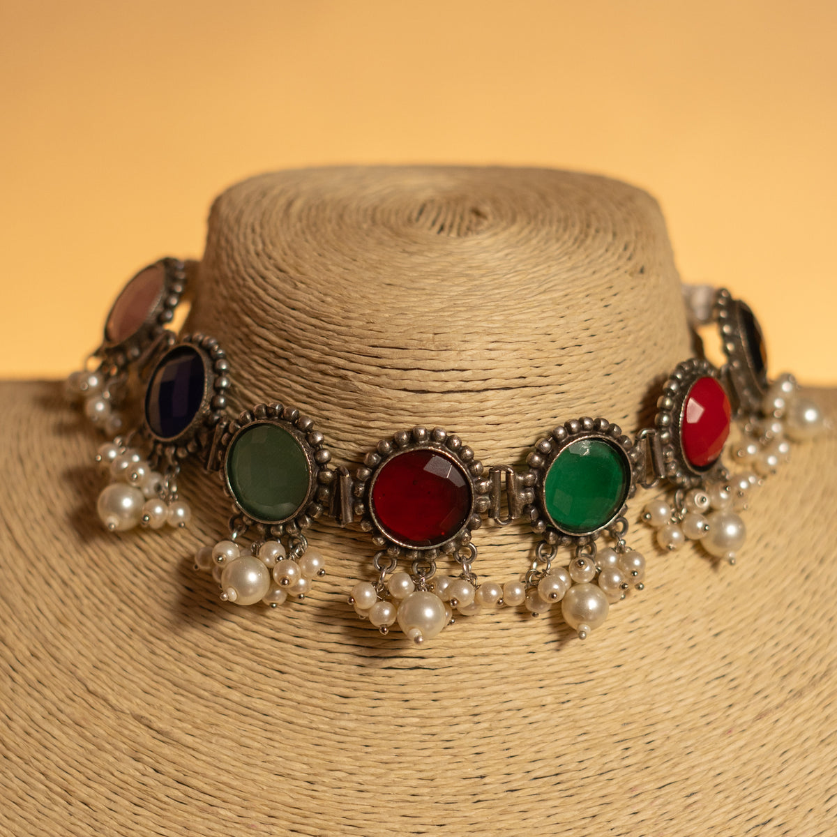 VIMAANAH FAUX SILVER BIJOUX PREMIUM AND EXCLUSIVE  SEMI HANDMADE NECKLACE WITH EARRINGS NL124