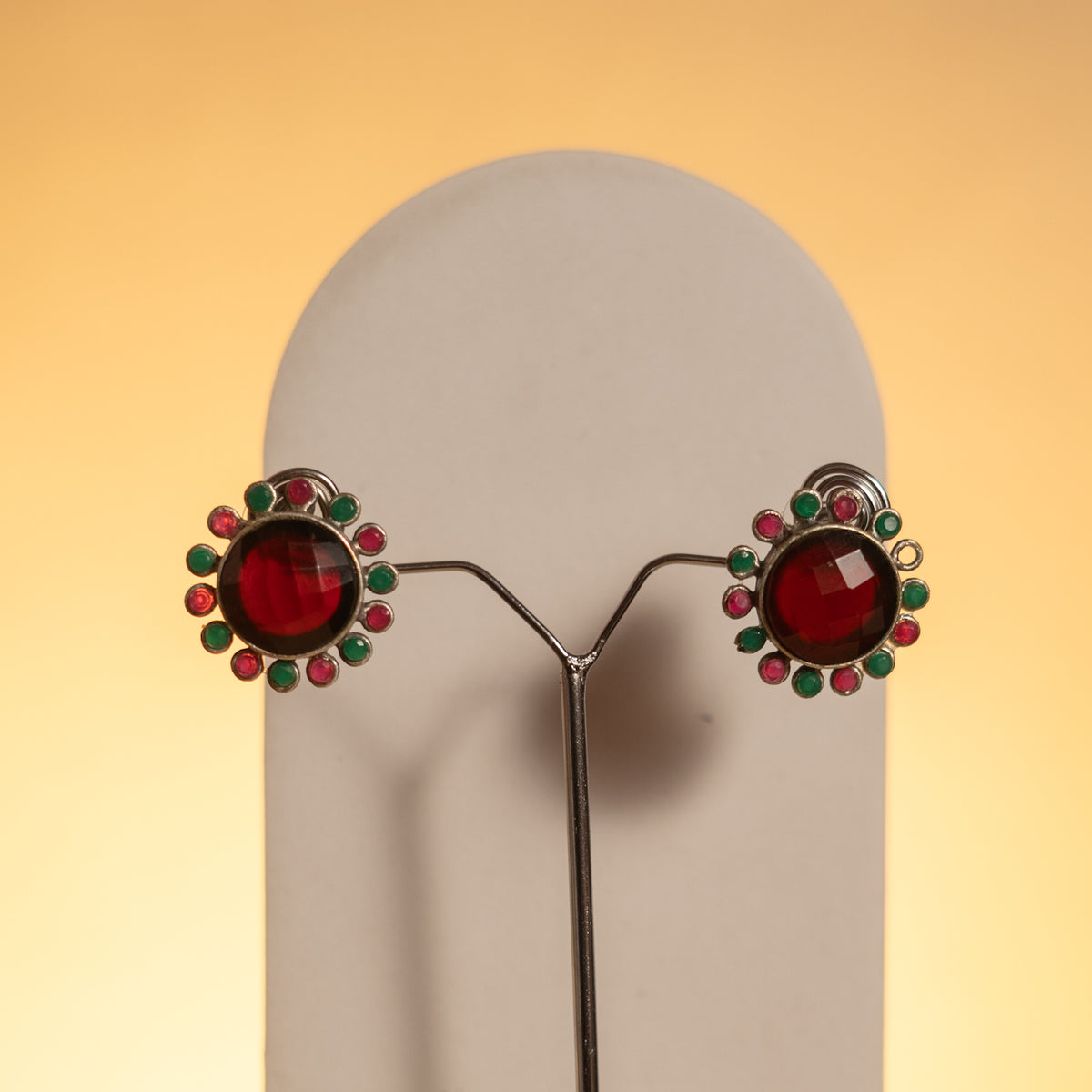 VIMAANAH FAUX SILVER BIJOUX PREMIUM AND EXCLUSIVE  SEMI HANDMADE NECKLACE WITH EARRINGS NL124