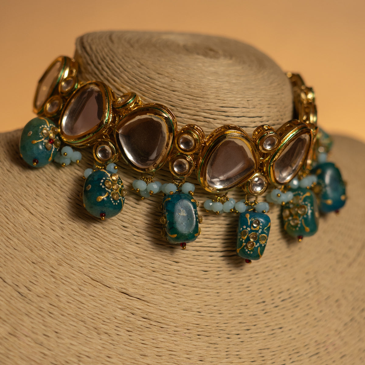 VIHAYA KUNDAN AND HAIN PAINTED BEADS HANDMADE NECKPIECE NECKLACE NL57