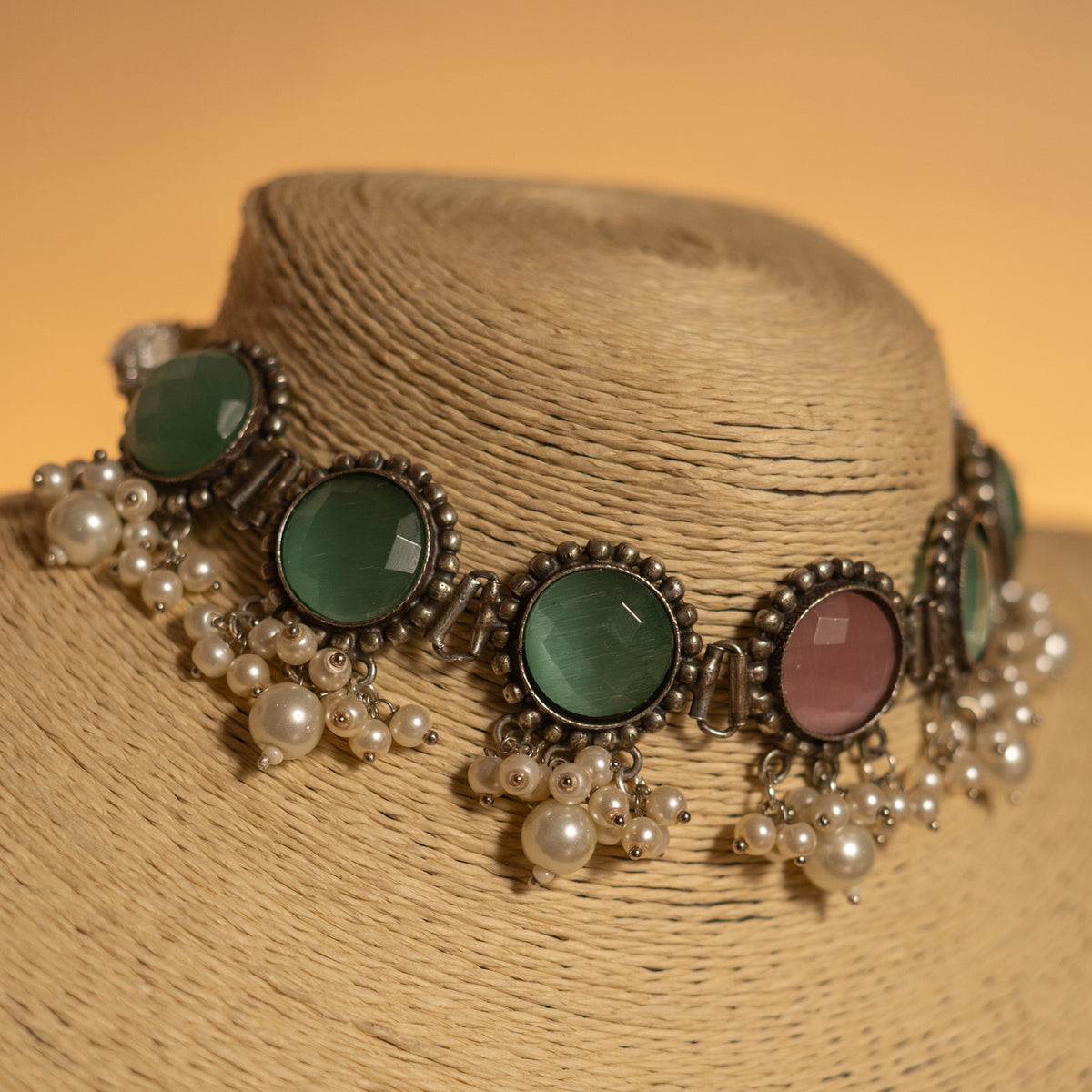 VIMAANAH FAUX SILVER BIJOUX PREMIUM AND EXCLUSIVE  SEMI HANDMADE NECKLACE WITH EARRINGS NL124