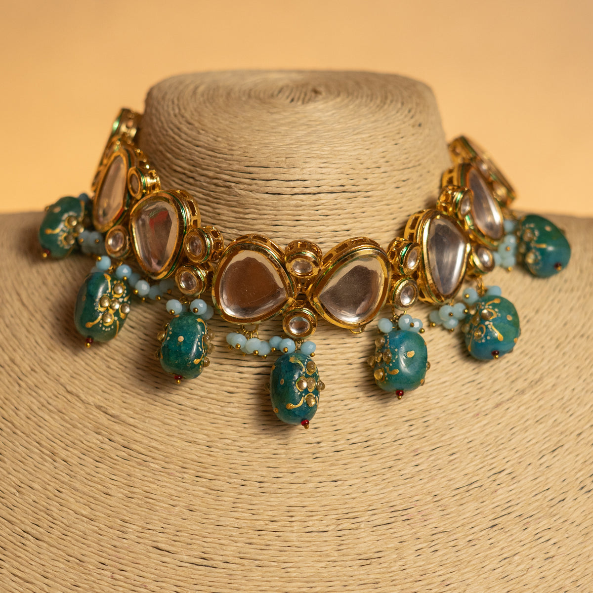 VIHAYA KUNDAN AND HAIN PAINTED BEADS HANDMADE NECKPIECE NECKLACE NL57