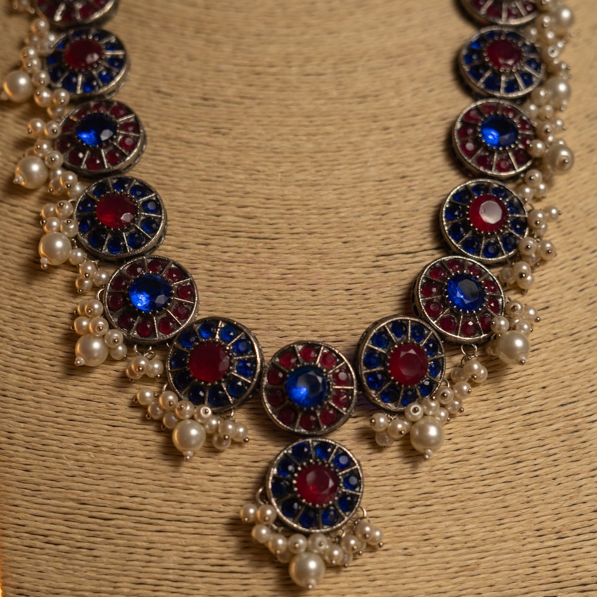 VINAYA FAUX SILVER BIJOUX PREMIUM AND EXCLUSIVE SEMI HANDMADE NECKLACE WITH EARRINGS NL136