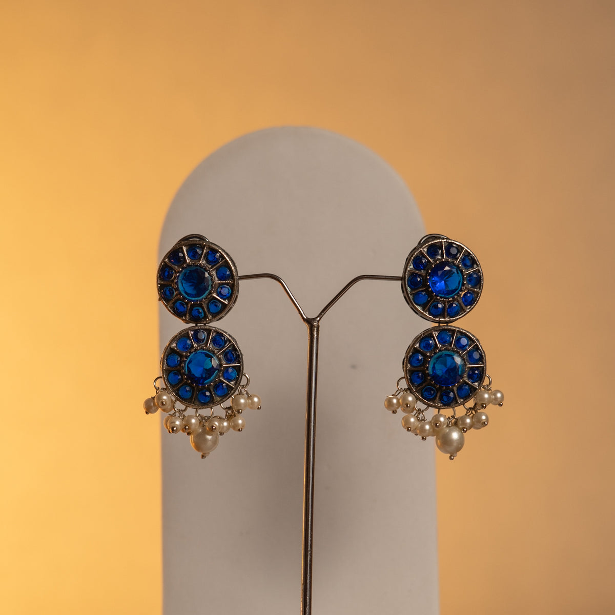 VINAYA FAUX SILVER BIJOUX PREMIUM AND EXCLUSIVE SEMI HANDMADE NECKLACE WITH EARRINGS NL136