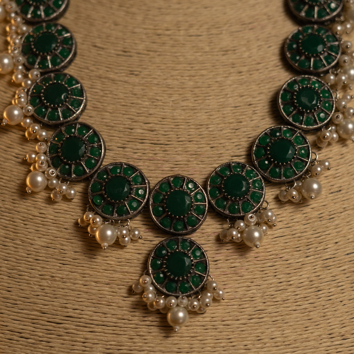 VINAYA FAUX SILVER BIJOUX PREMIUM AND EXCLUSIVE SEMI HANDMADE NECKLACE WITH EARRINGS NL136