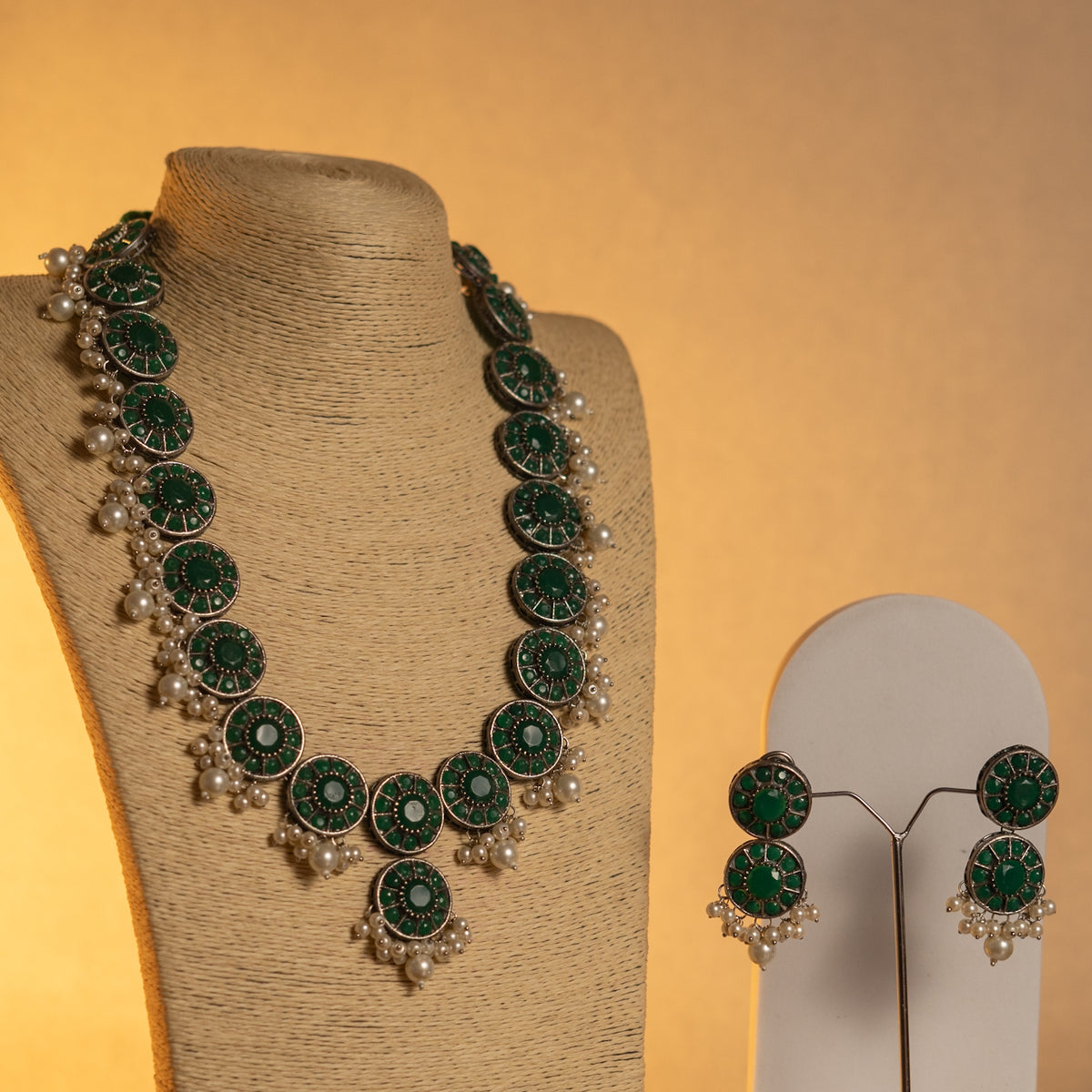 VINAYA FAUX SILVER BIJOUX PREMIUM AND EXCLUSIVE SEMI HANDMADE NECKLACE WITH EARRINGS NL136