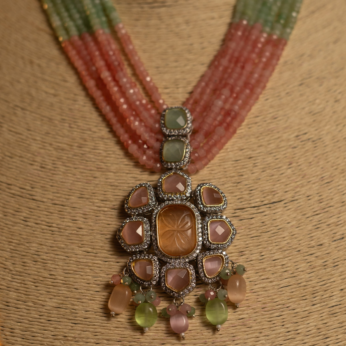 KUNDHAVAI CLASSIC LAYERED ONEX HANDMADE NECKLACE NL50