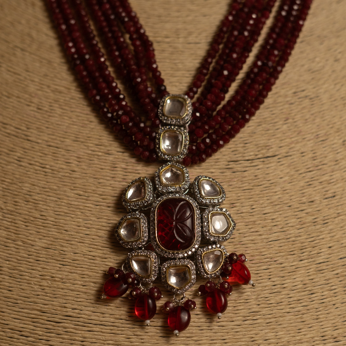 KUNDHAVAI CLASSIC LAYERED ONEX HANDMADE NECKLACE NL50