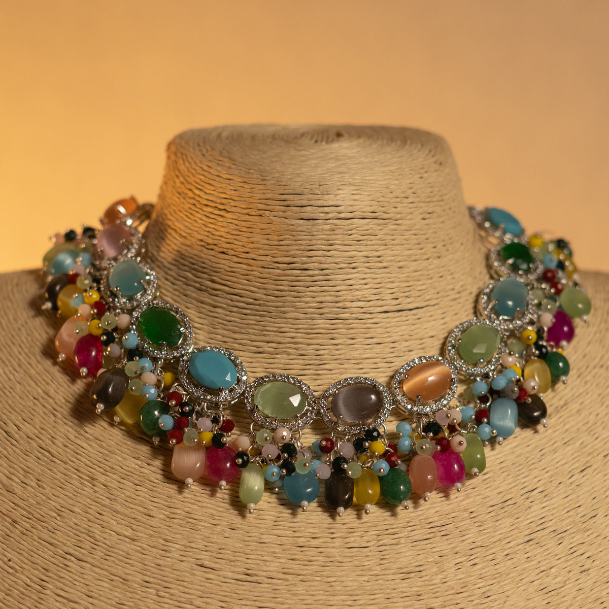 TINA DOLLY SPLENDOUR VICTORIAN SEMI HANDMADE NECKLACE NL49