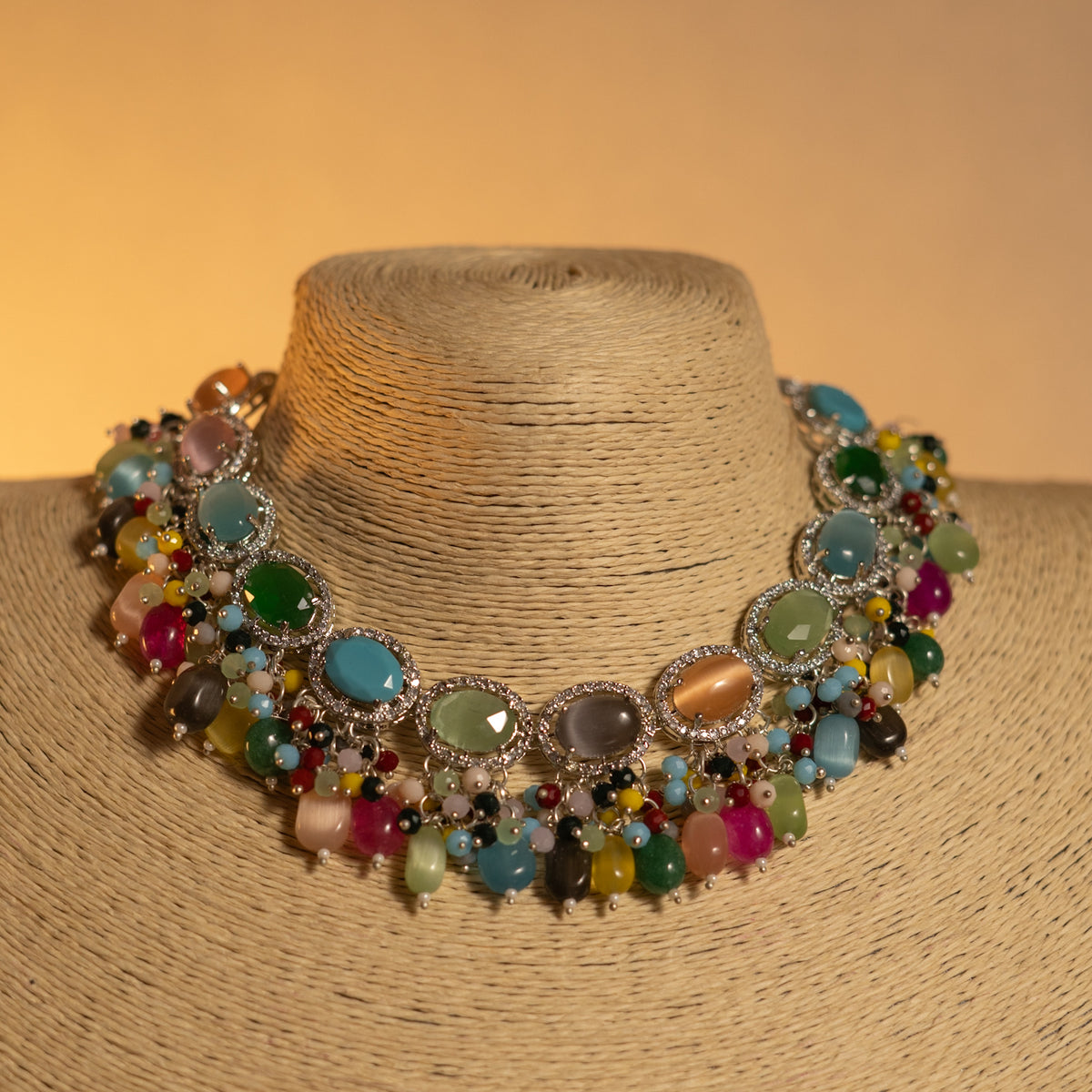 TINA DOLLY SPLENDOUR VICTORIAN SEMI HANDMADE NECKLACE NL49