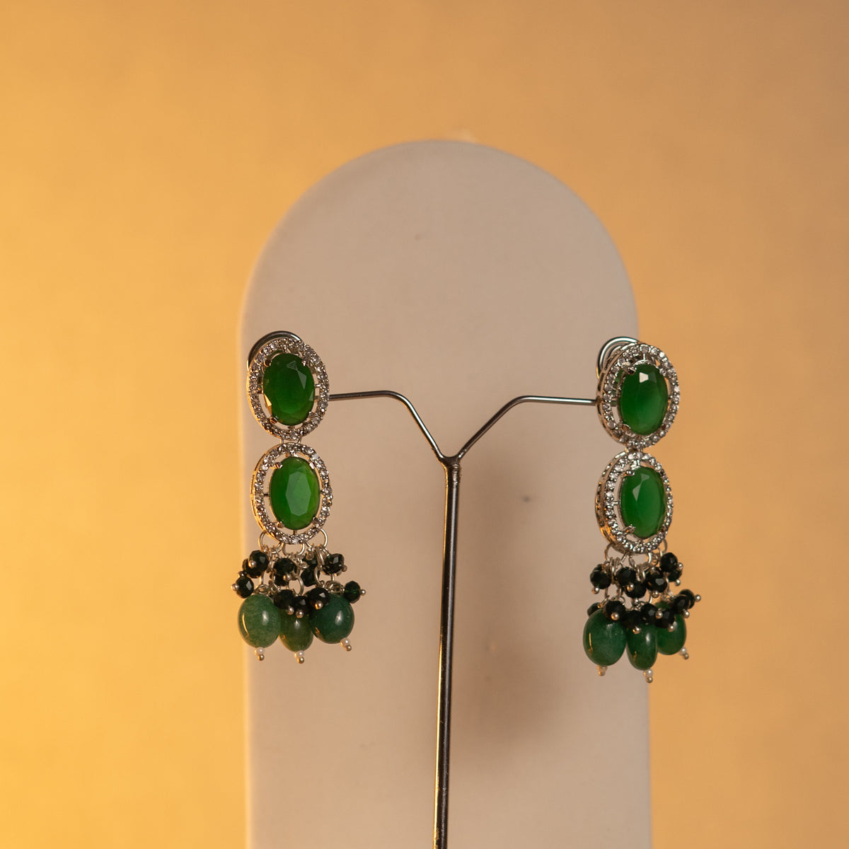 TINA DOLLY SPLENDOUR VICTORIAN SEMI HANDMADE NECKLACE NL49