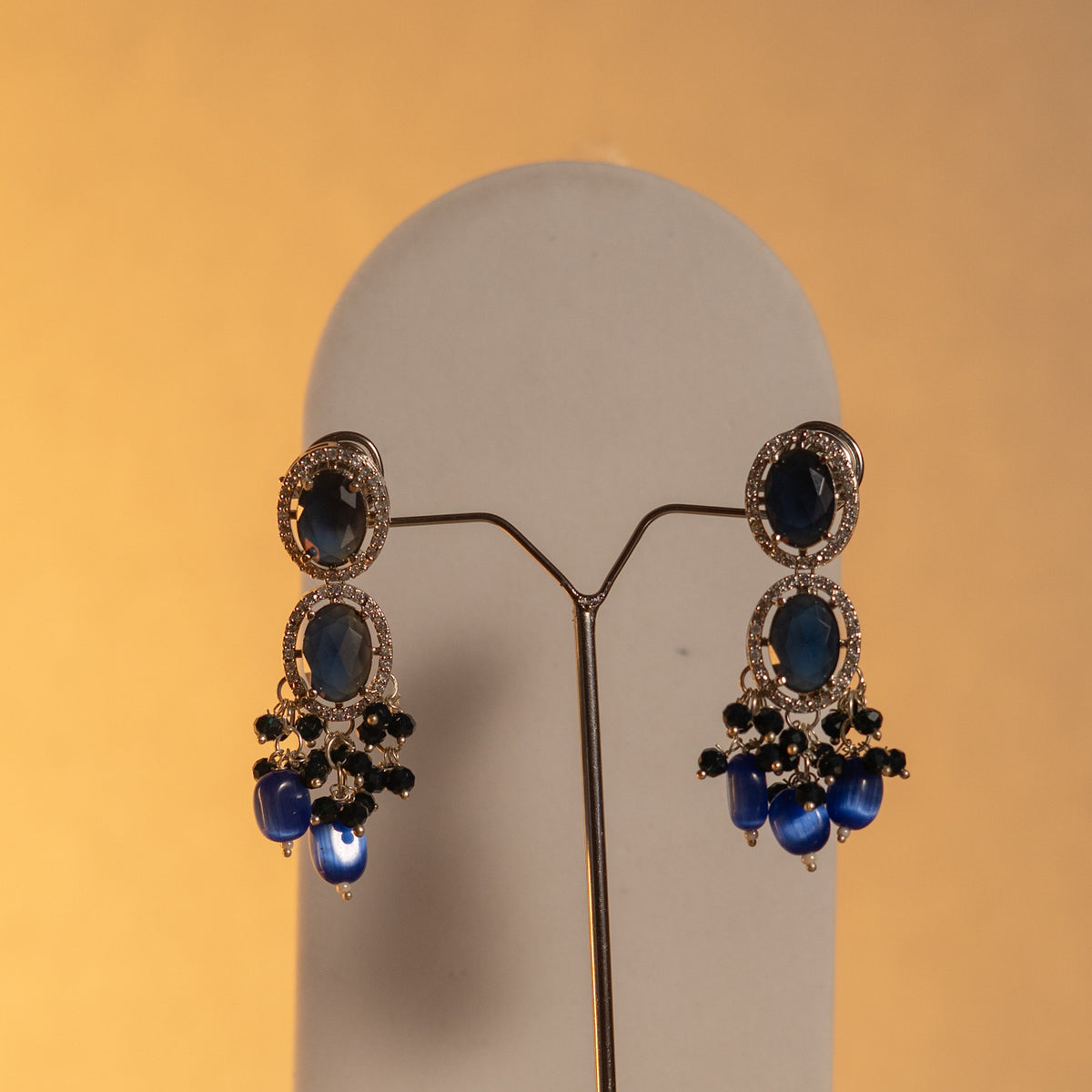 TINA DOLLY SPLENDOUR VICTORIAN SEMI HANDMADE NECKLACE NL49