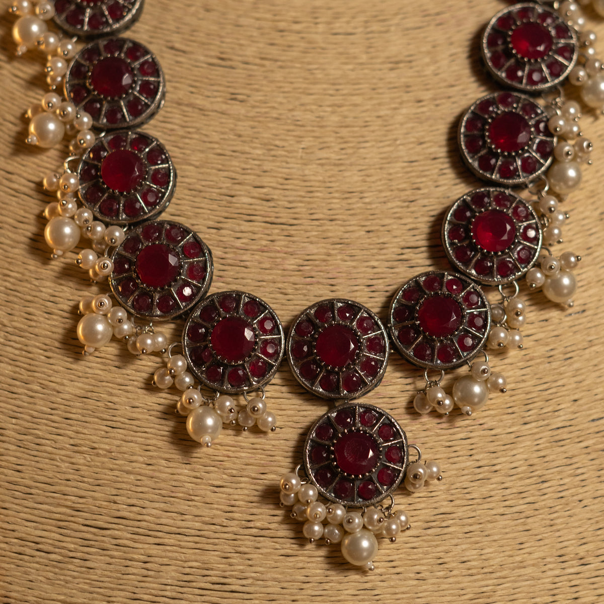 VINAYA FAUX SILVER BIJOUX PREMIUM AND EXCLUSIVE SEMI HANDMADE NECKLACE WITH EARRINGS NL136