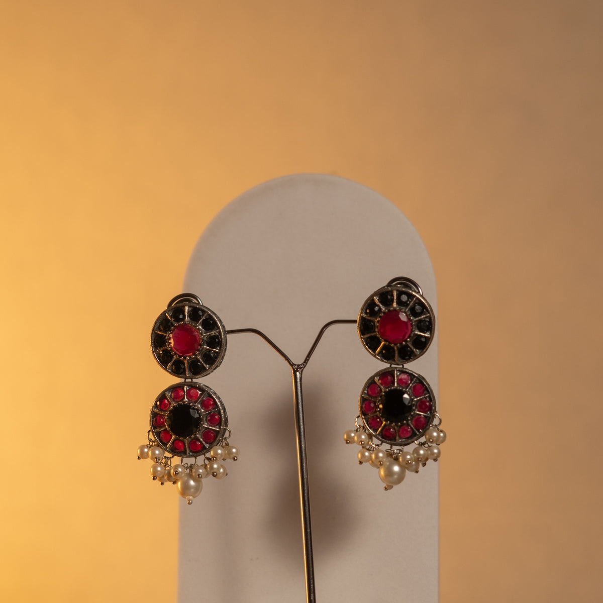 VINAYA FAUX SILVER BIJOUX PREMIUM AND EXCLUSIVE SEMI HANDMADE NECKLACE WITH EARRINGS NL136