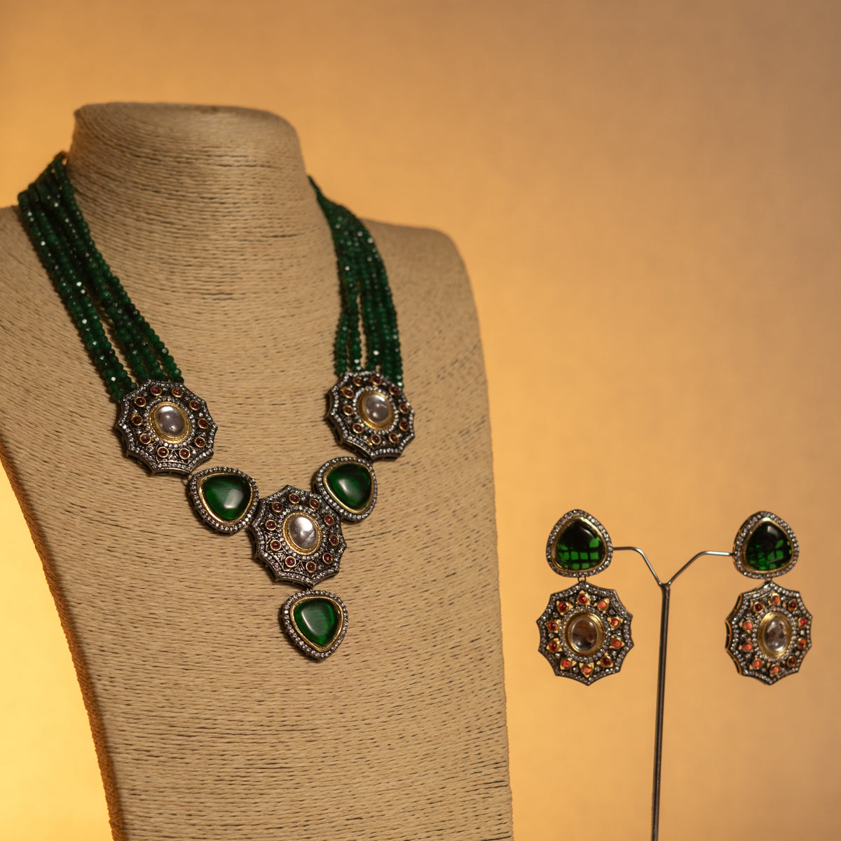 RAKSHINI CLASSIC LAYERED ONEX HANDMADE NECKLACE NL51