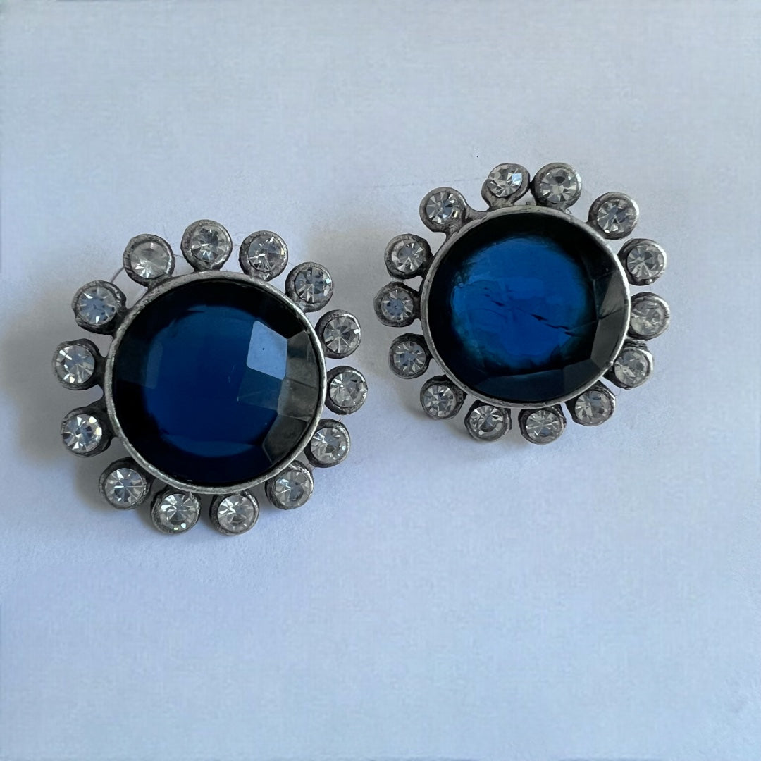 CUTY COMBI STONE SILVER LOOK ALIKE SEMI-HANDMADE STUD ER193