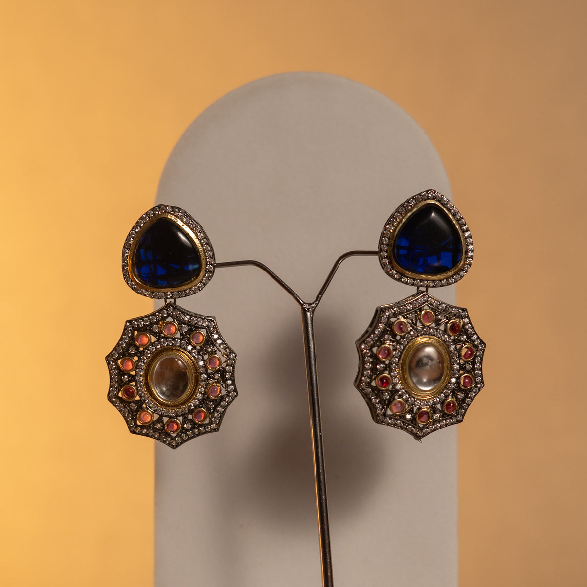 RAKSHINI CLASSIC LAYERED ONEX HANDMADE NECKLACE NL51