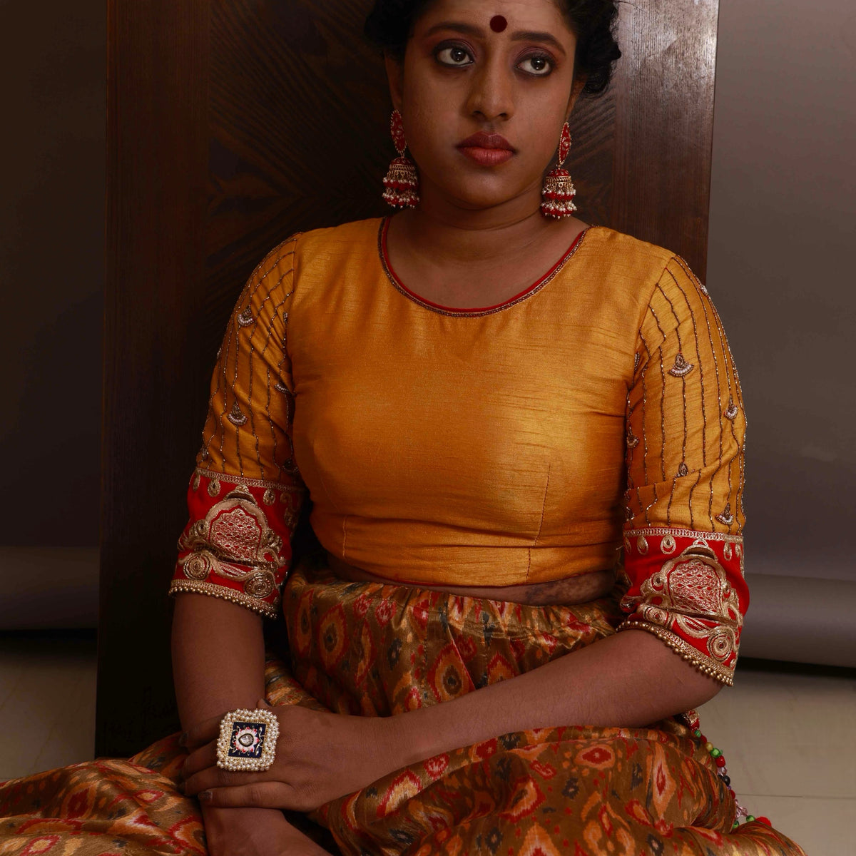 RISHITHA GOLD TONED PREMIUM HANDMADE RING R39