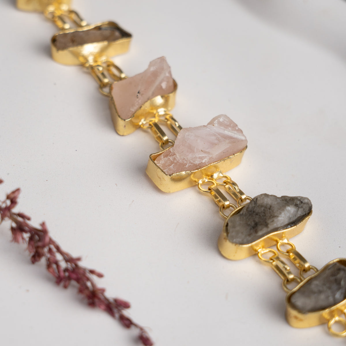 MAYA GOLD TONED RAW STONED HANDMADE HAND HAMMERED CHOKER OF24