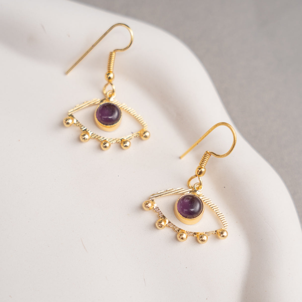 ELOISE GOLD TONED HANDMADE HAND HAMMERED NECKLACE WITH EARRINGS OF23