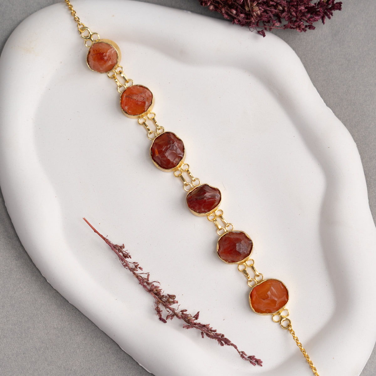 MAYA GOLD TONED RAW STONED HANDMADE HAND HAMMERED CHOKER OF24