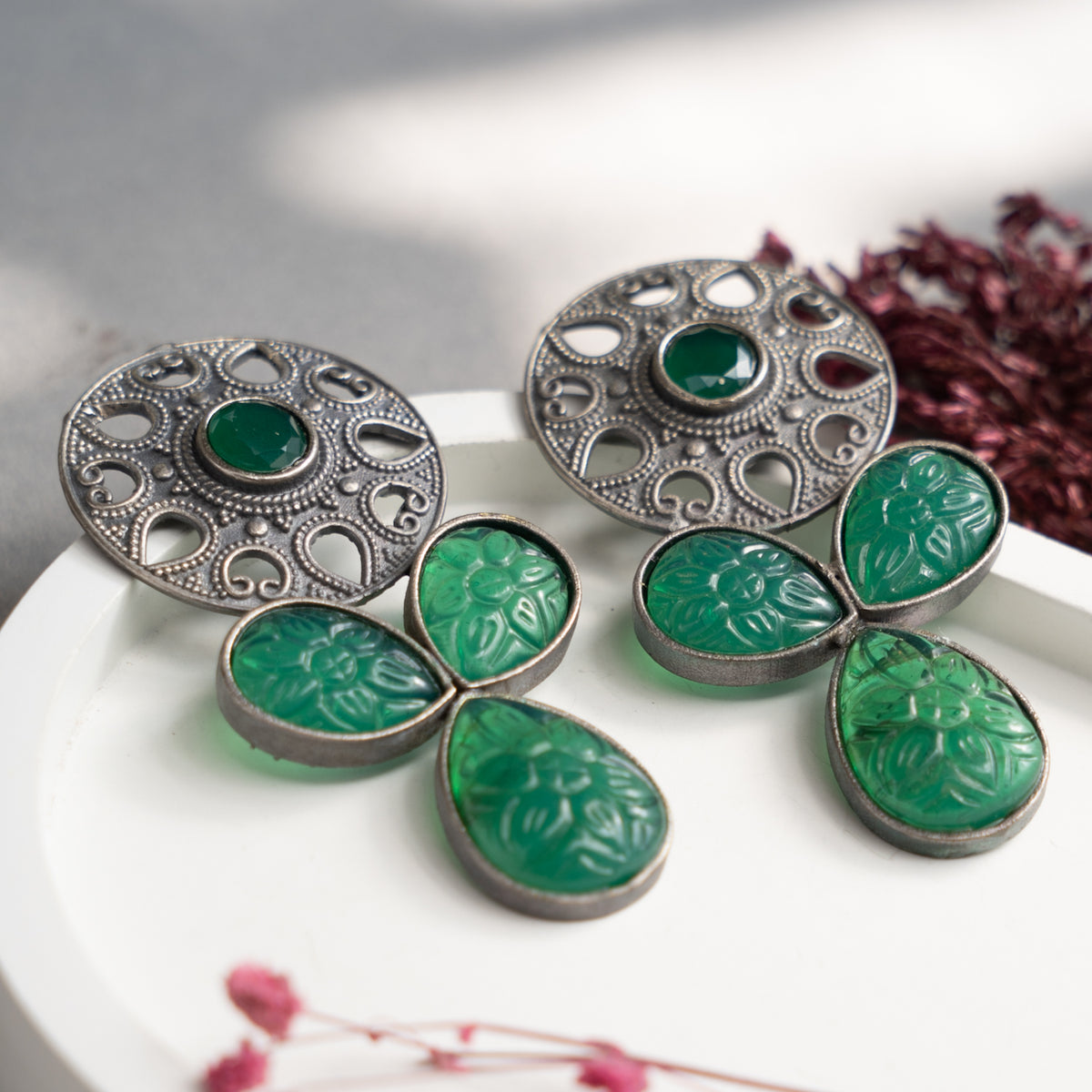 FALGUNI FAUX SILVER ANTIQUE CARVING STONE SEMI HANDMADE EARRINGS ER770