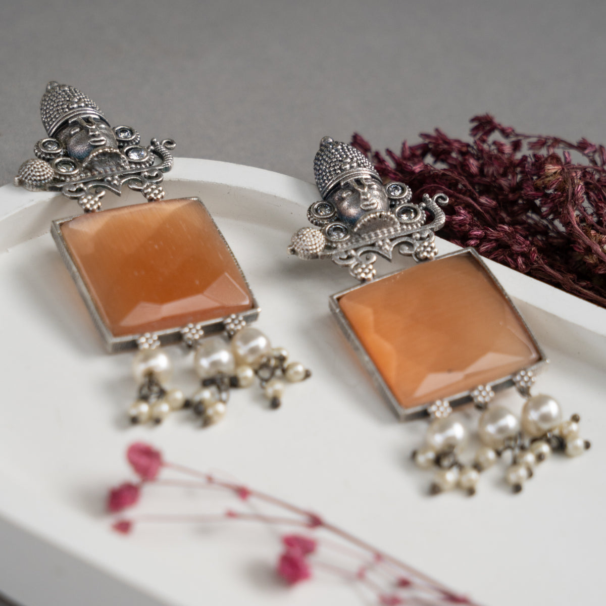 GEETIKA FAUX SILVER ANTIQUE SEMI HANDMADE TEMPLE COLLECTION EARRINGS ER772