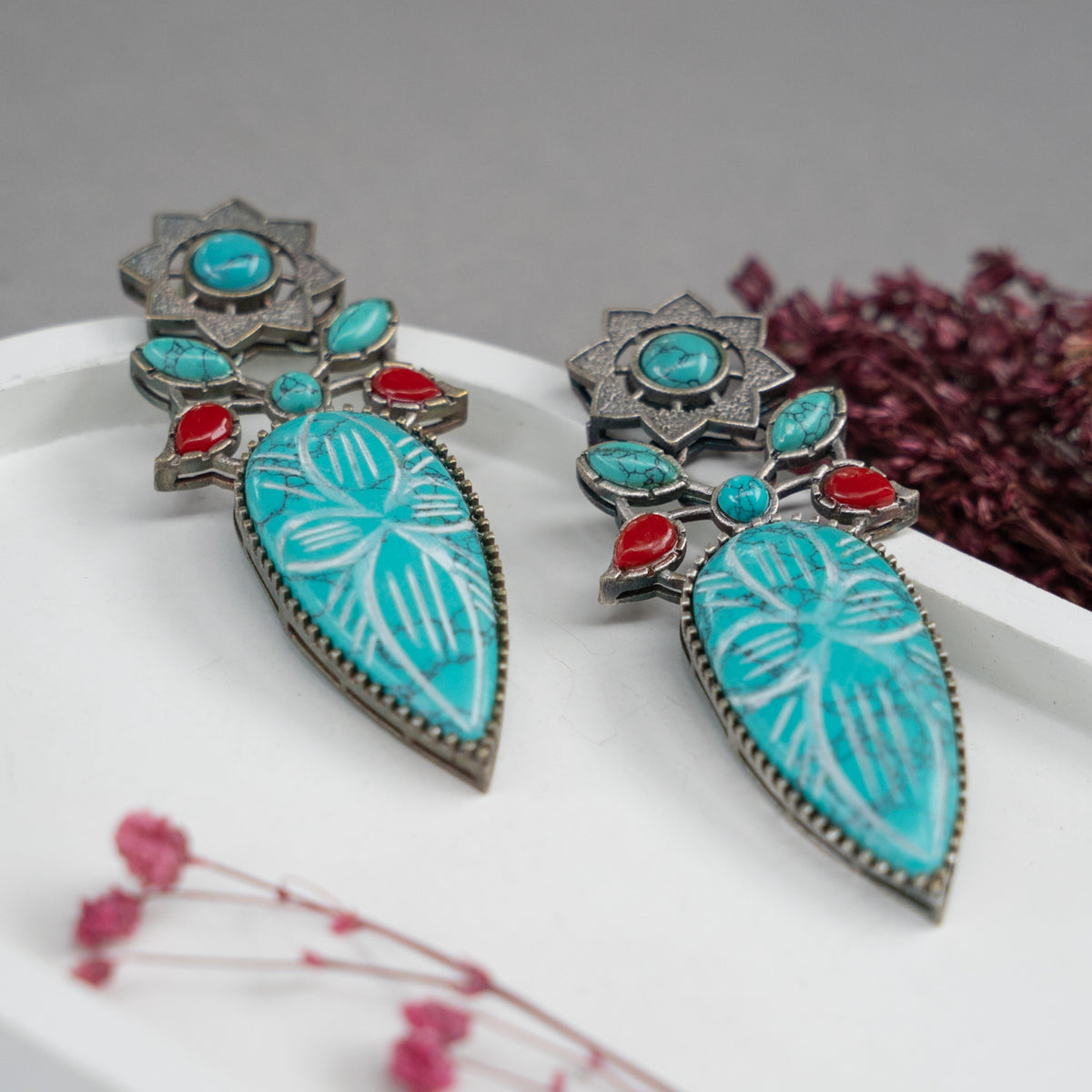 LEENA BIJOUX PREMIUM FAUX SILVER RAW AND RUSTIC SEMI HANDMADE EARRINGS ER766