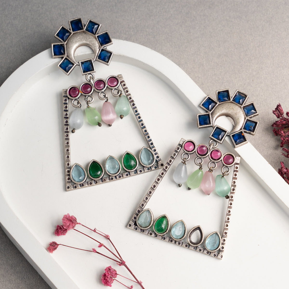 FARAH FAUX SILVER ANTIQUE SEMI HANDMADE  EARRINGS ER765