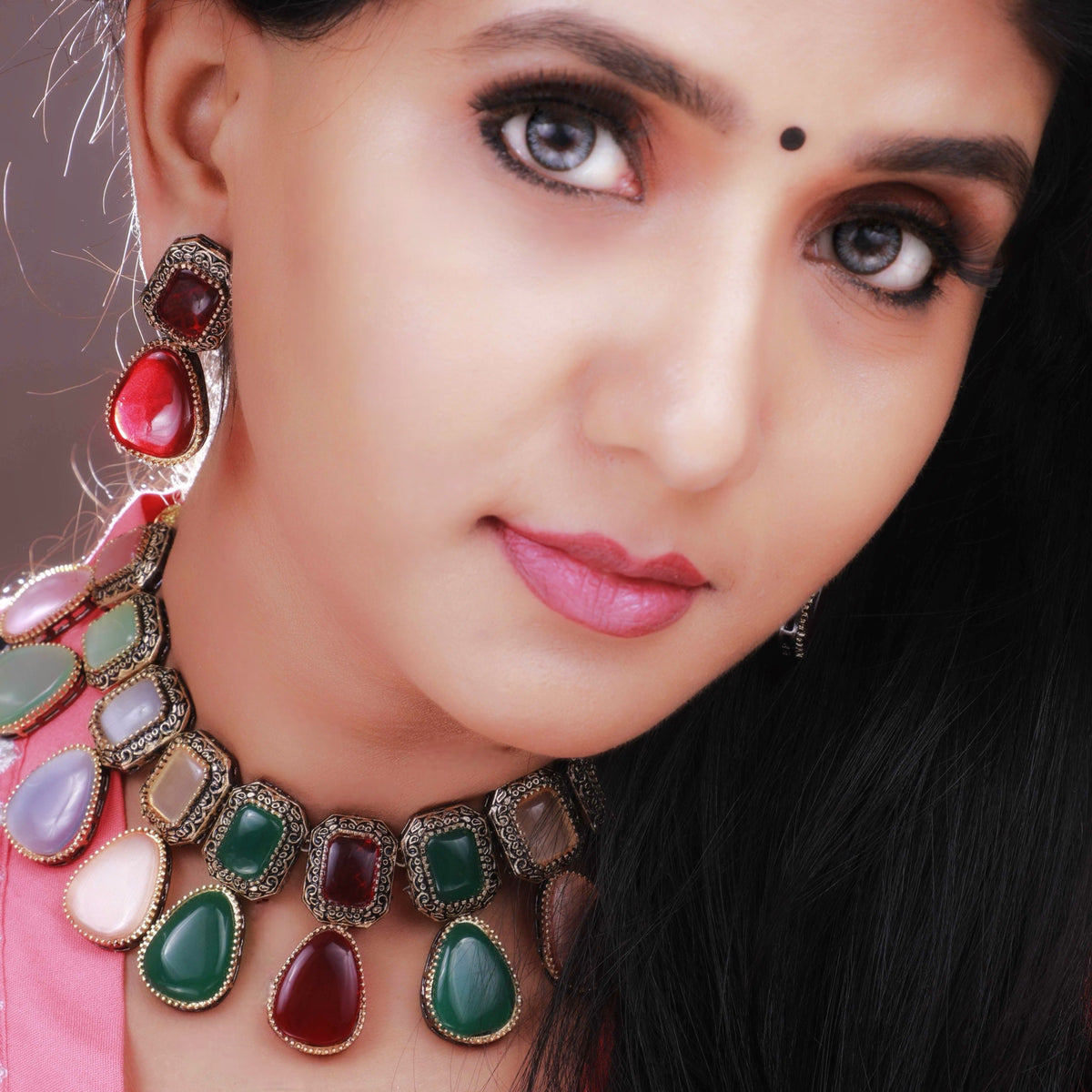 CAMEO VICTORIAN MONALISA SEMI HANDMADE NECKLACE NL41