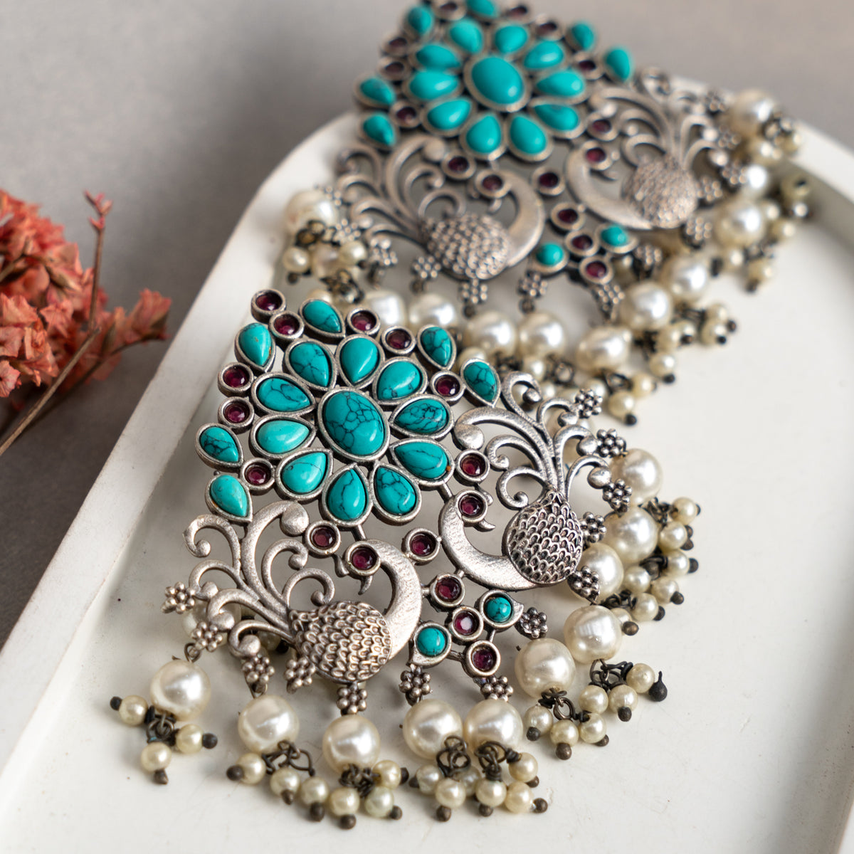 FLORAL FANTASY ANTIQUE SILVER LOOK ALIKE SEMI-HANDMADE EARRINGS ER53