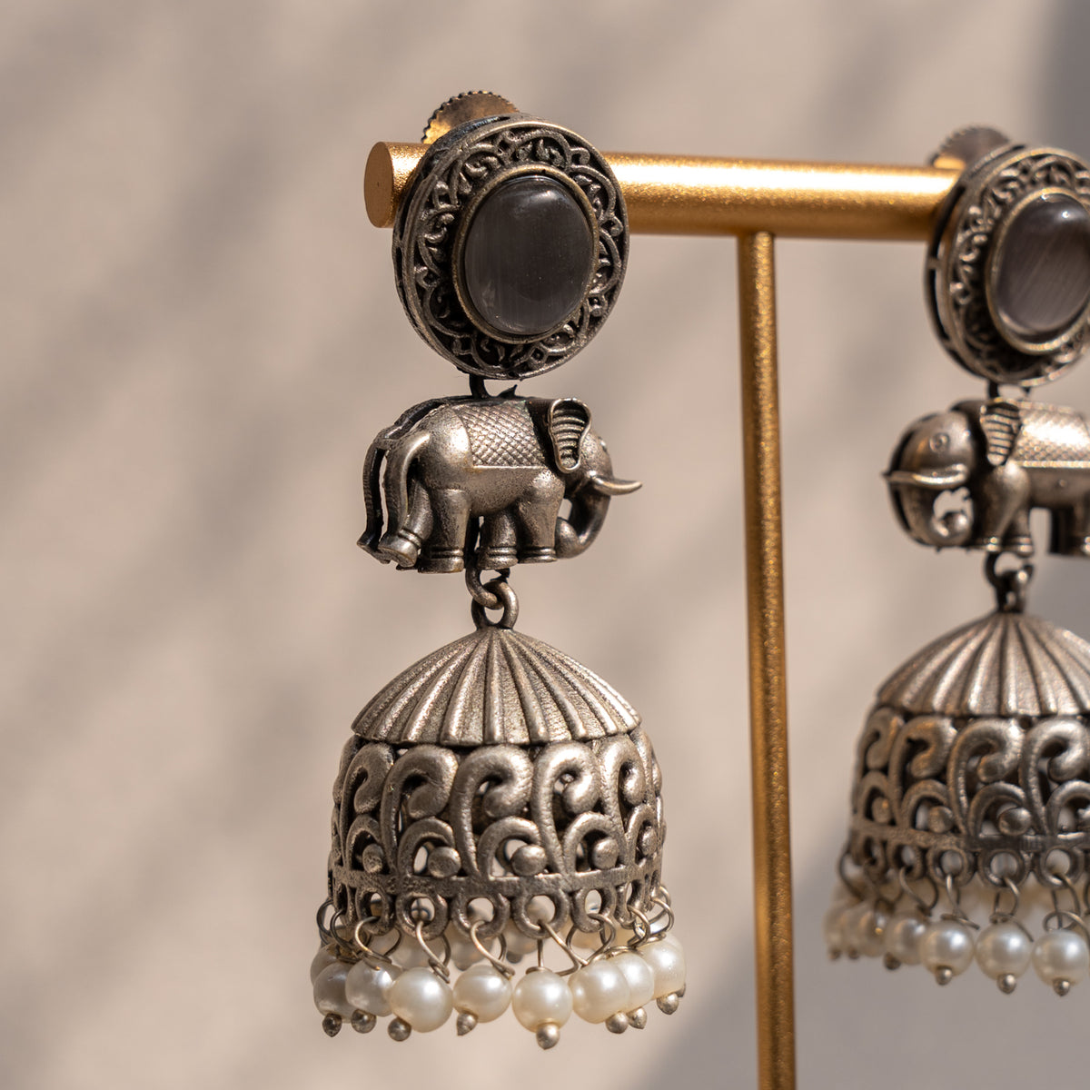 AURELIA FAUX SILVER ANTIQUE SEMI HANDMADE MONALISA STONE EARRINGS/JHUMKAS ER774