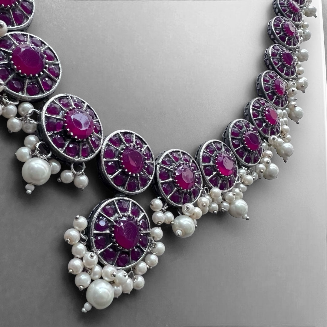 VINAYA FAUX SILVER BIJOUX PREMIUM AND EXCLUSIVE SEMI HANDMADE NECKLACE WITH EARRINGS NL136