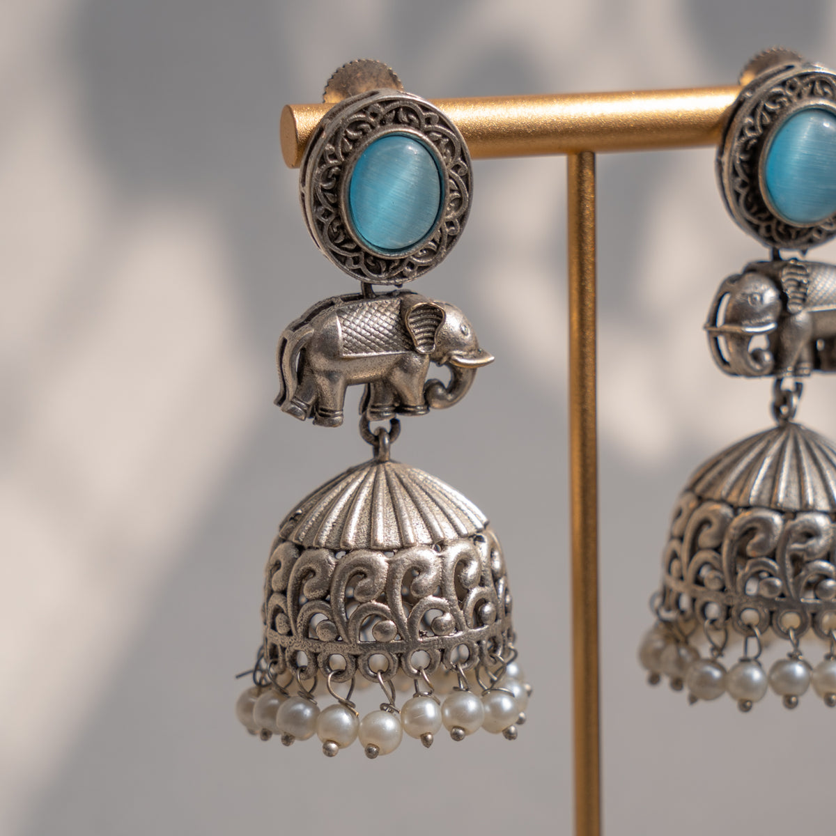 AURELIA FAUX SILVER ANTIQUE SEMI HANDMADE MONALISA STONE EARRINGS/JHUMKAS ER774