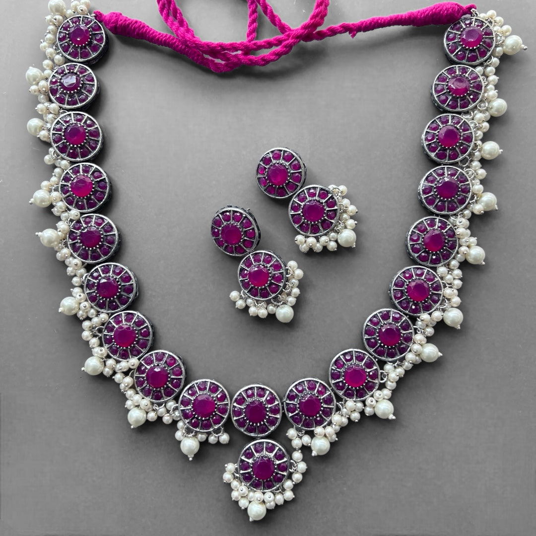 VINAYA FAUX SILVER BIJOUX PREMIUM AND EXCLUSIVE SEMI HANDMADE NECKLACE WITH EARRINGS NL136