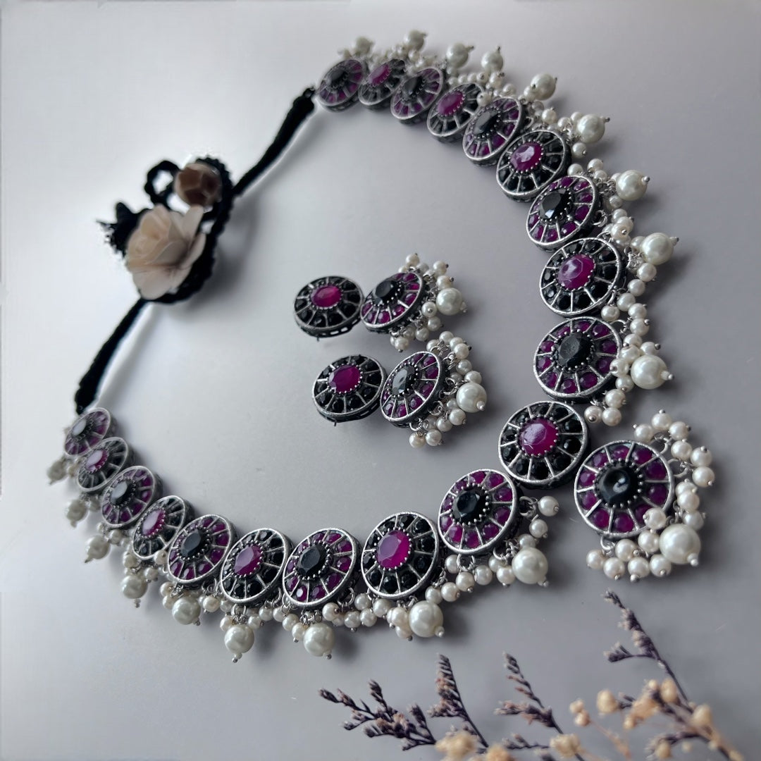 VINAYA FAUX SILVER BIJOUX PREMIUM AND EXCLUSIVE SEMI HANDMADE NECKLACE WITH EARRINGS NL136