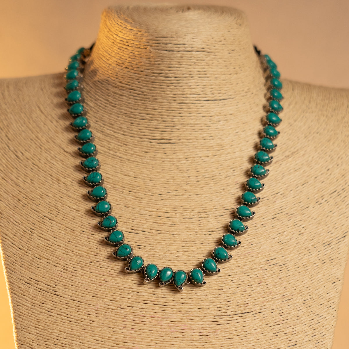 AMENANSARI SILVERLOOKALIKE BIJOUX PREMIUM SEMI HANDMADE MALA/ NECKPIECE ML207