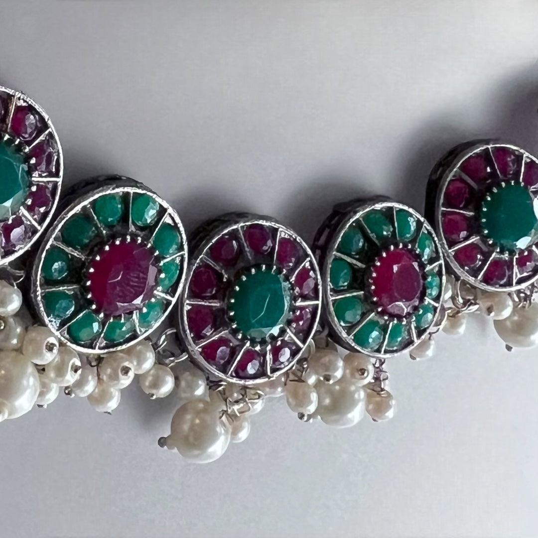 VINAYA FAUX SILVER BIJOUX PREMIUM AND EXCLUSIVE SEMI HANDMADE NECKLACE WITH EARRINGS NL136