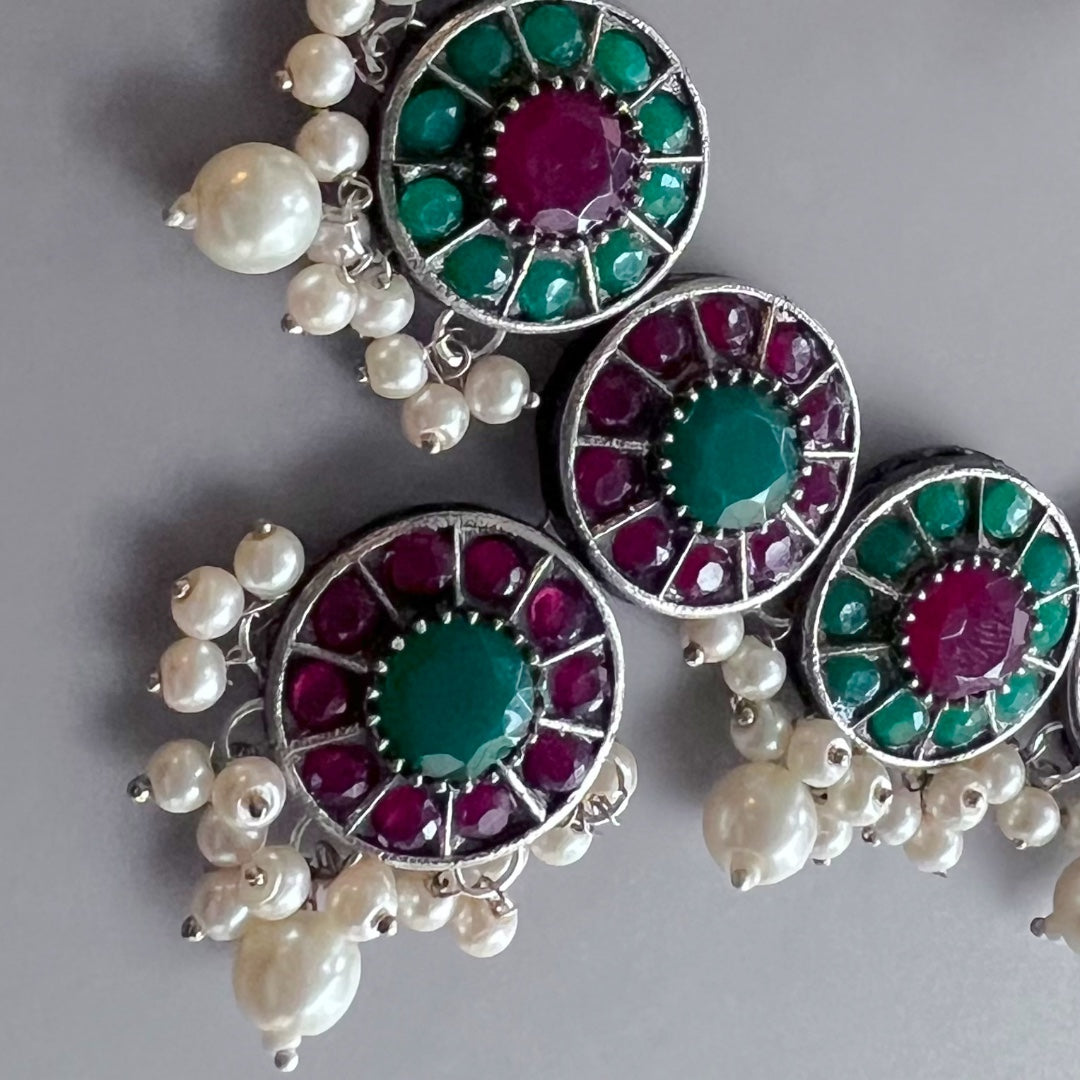 VINAYA FAUX SILVER BIJOUX PREMIUM AND EXCLUSIVE SEMI HANDMADE NECKLACE WITH EARRINGS NL136