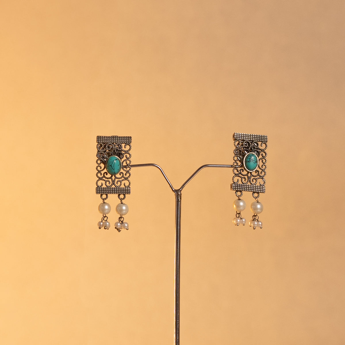 SARAH TEMPLE FAUX SILVER SEMI HANDMADE ANTIQUE NECKPIECE/NECKLACE WITH EARRING NL276