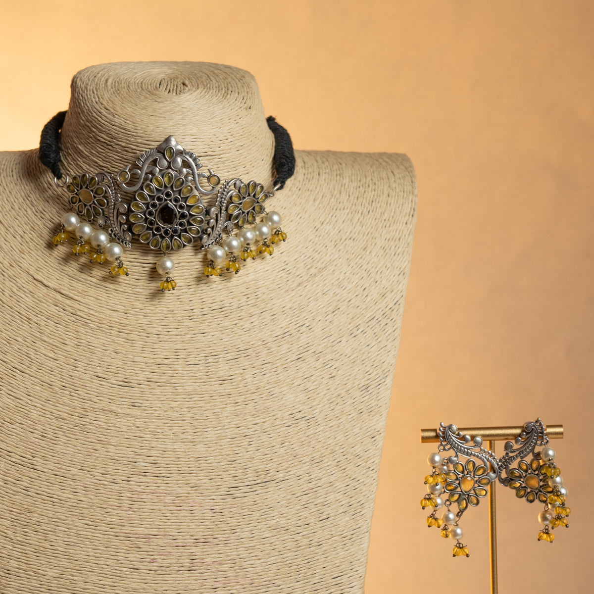 HARPER SEMI HANDMADE BIJOUX PREMIUM  RUSTIC FINISH CHOKER WITH EARRINGS CH512