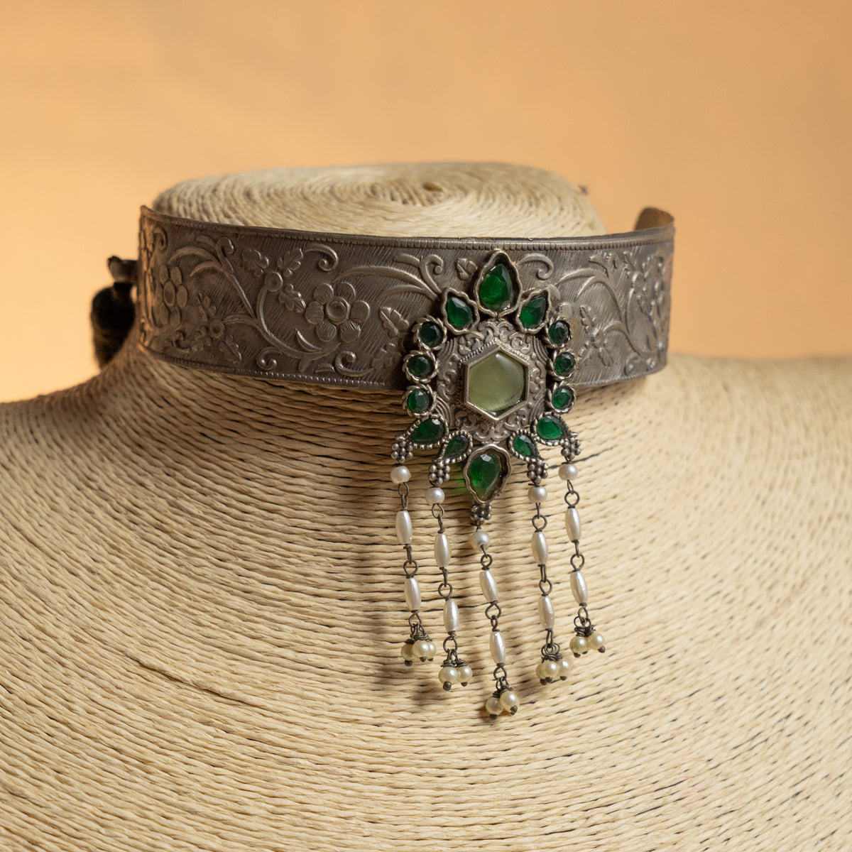 ANDIE HANDMADE BIJOUX PREMIUM HASLI WITH EARRINGS CH513